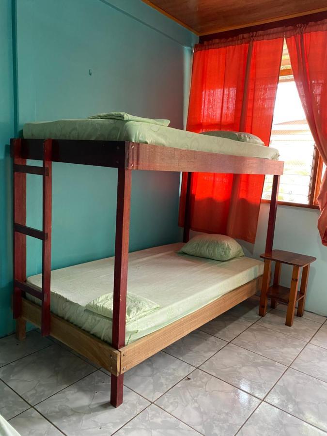 Cabinas Popular Puerto Viejo de Talamanca ภายนอก รูปภาพ