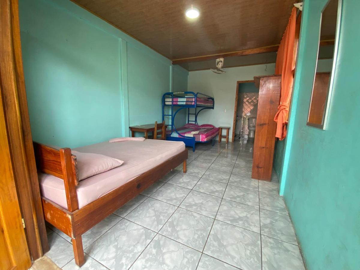 Cabinas Popular Puerto Viejo de Talamanca ภายนอก รูปภาพ
